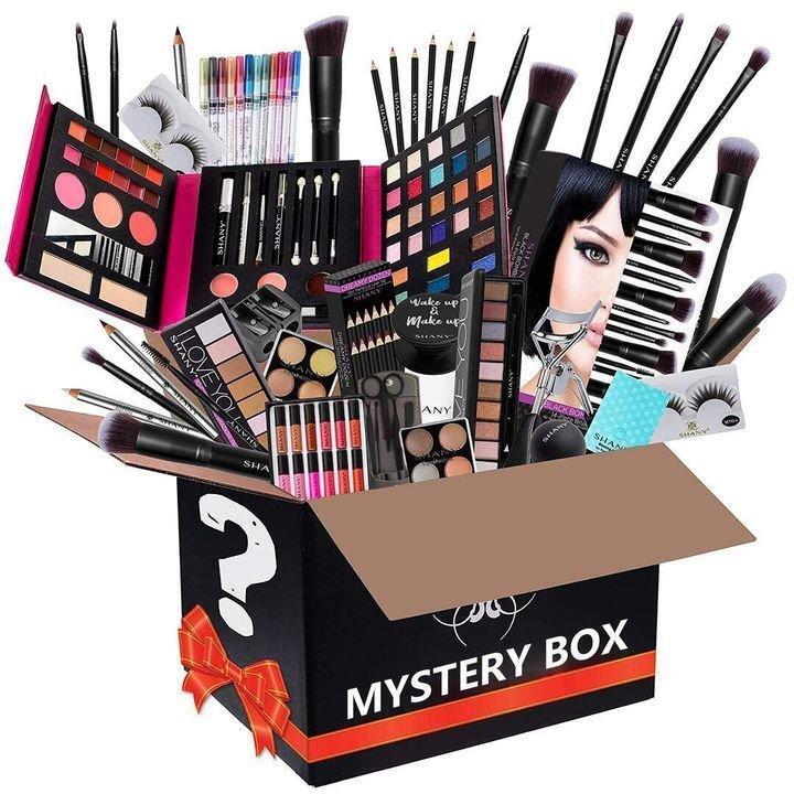 🔥Last Day Buy 1 Get 1 Free🎁Makeup Mystery Box - Amazon