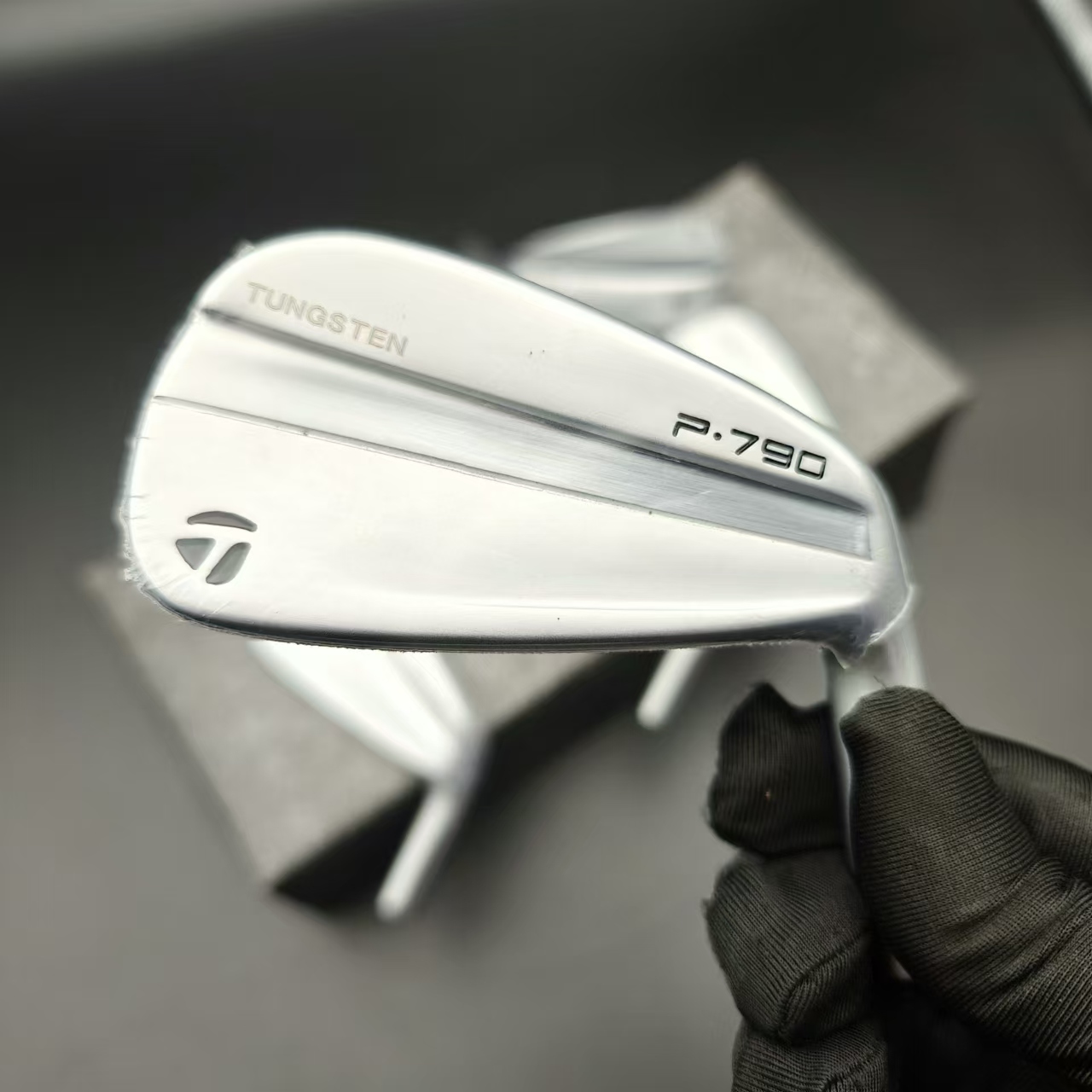 Taylormade Iron - Golf Master