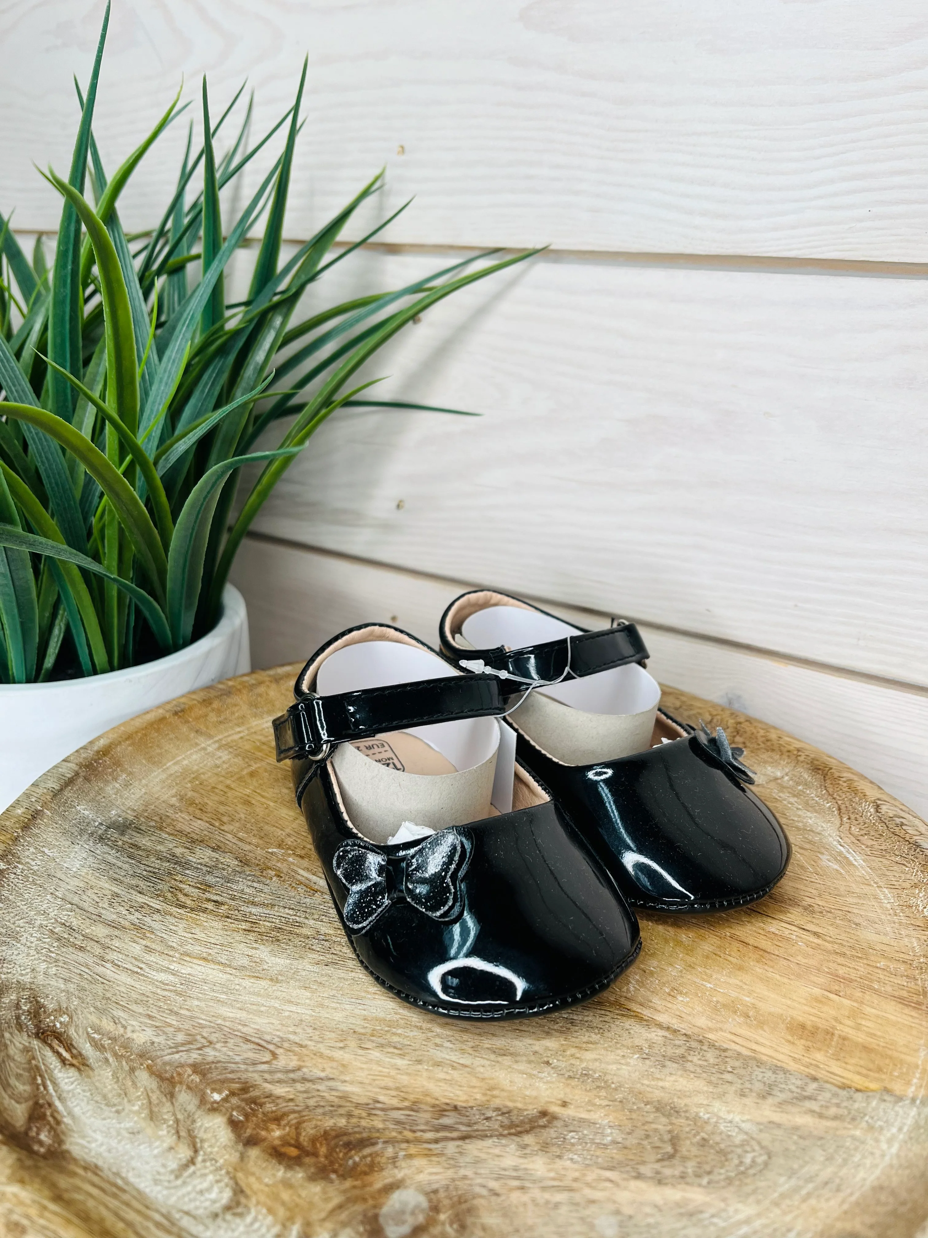 Toddler black butterfly strap on shoes girls