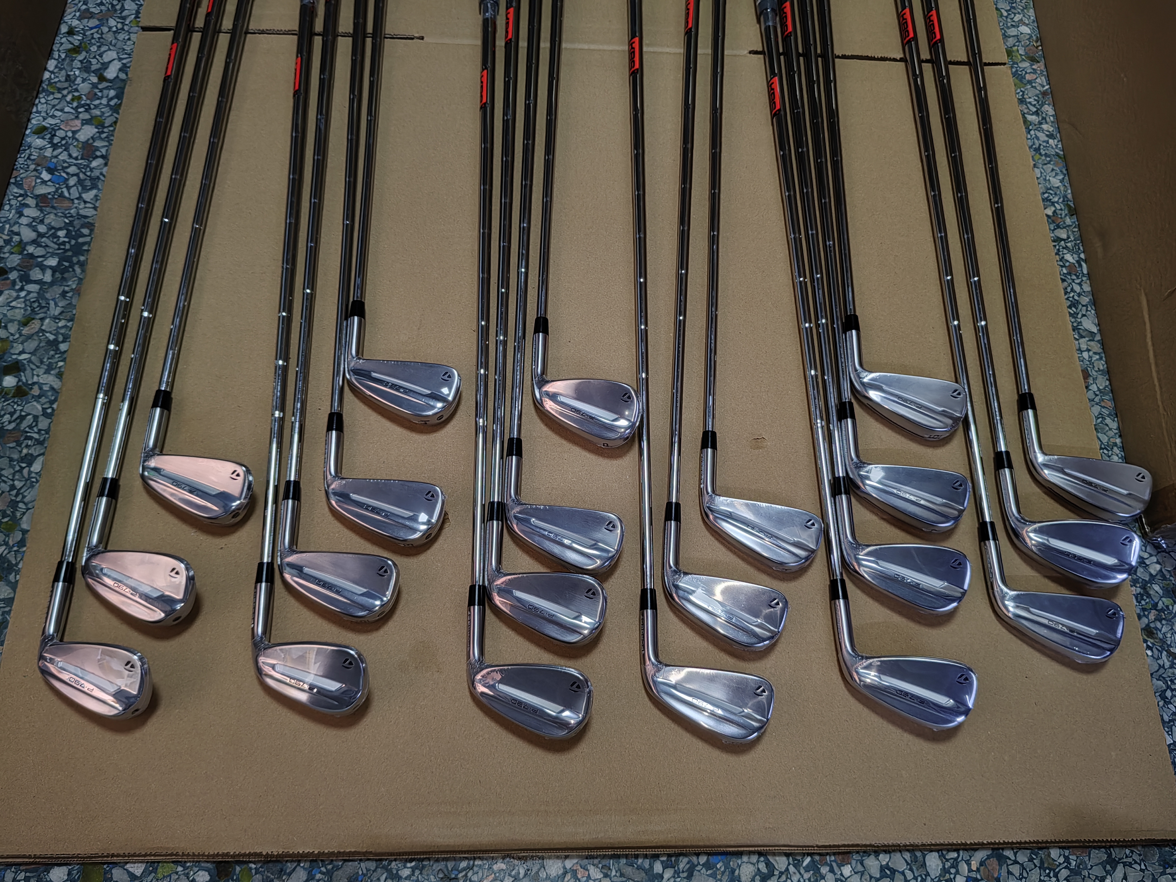 Taylormade P790-2025 Silver irons【US Overseas Warehouses】[Low Inventory]