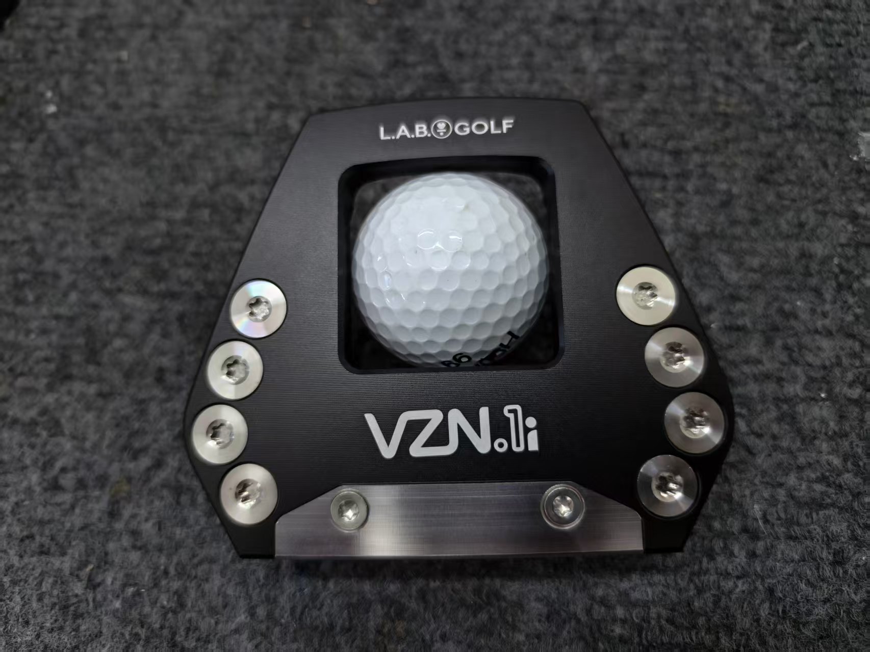 LAB VZN.1i Putter New coming