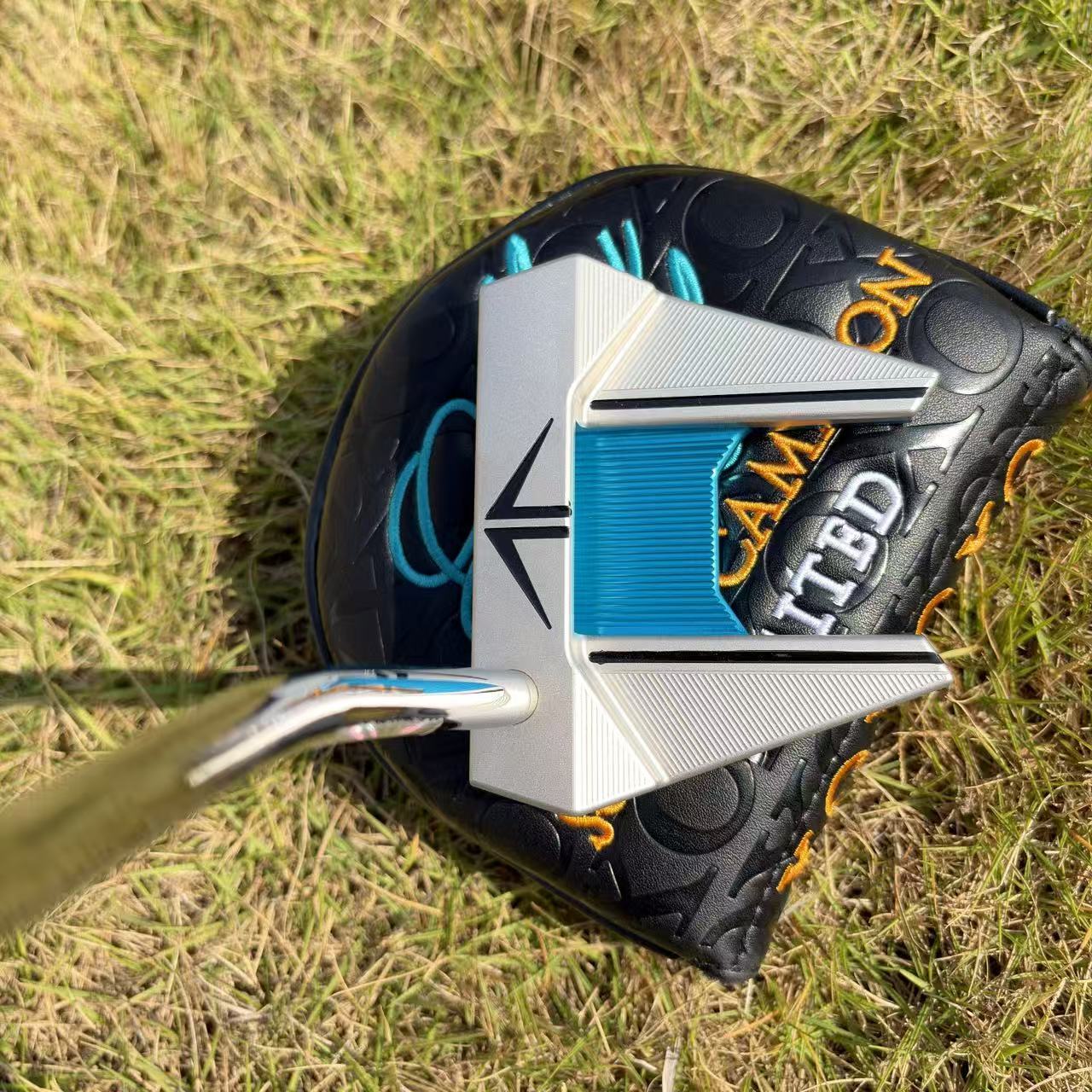 73 Scotty Cameron Putter