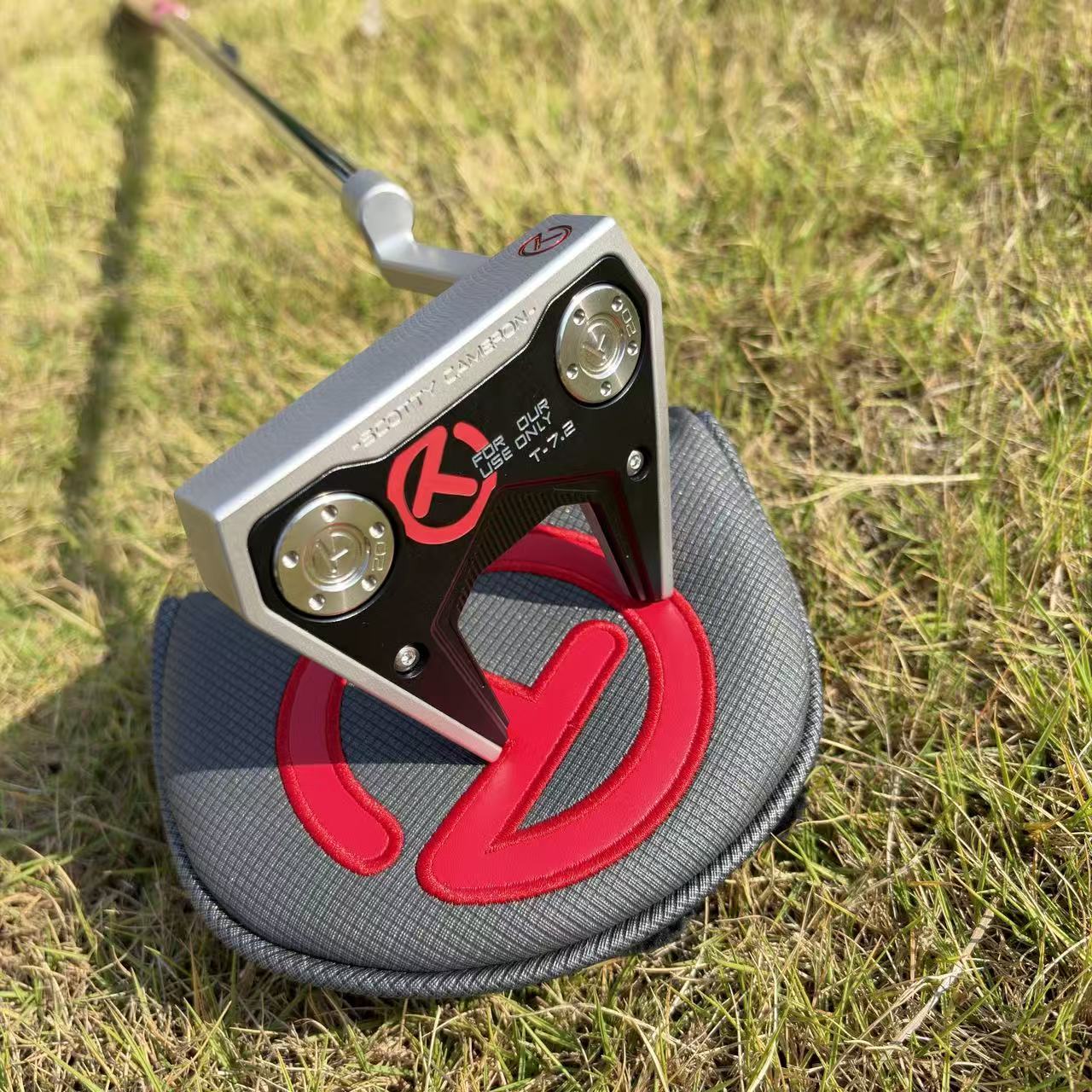 72 Scotty Cameron Putter