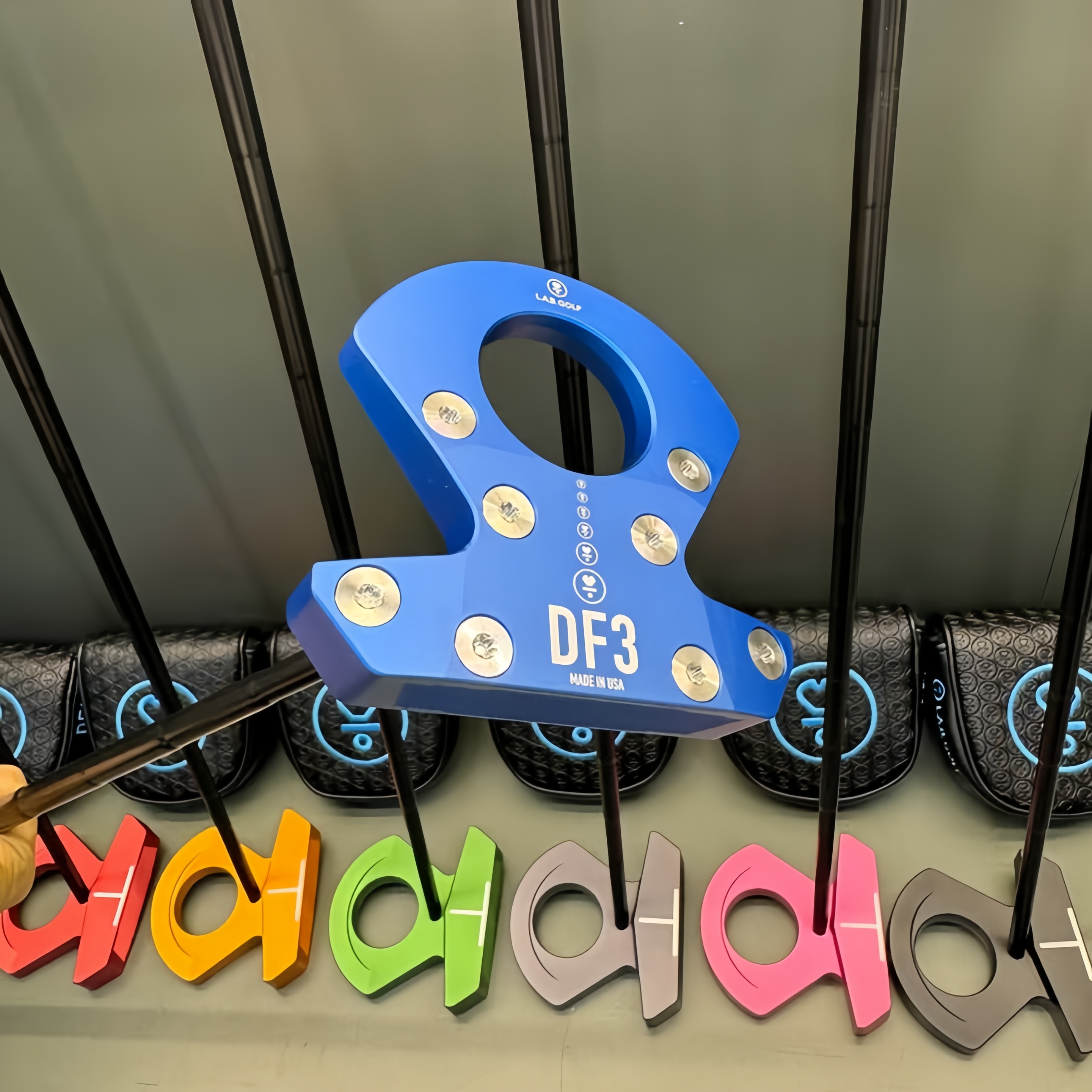 Putters - Golf Master
✔️ Brand New Premium Clubs
✔️ FREE Custom Fitting (Shaft & Grip)
✔️ Tour-Level Performance
✔️ Worldwide FREE Shipping 
✔️Indistinguishable from the authetic.
 ✅What you see is what you get.✅
🏌️‍♂️ **Premium Golf Products** 🏌️‍♀️
Irons | Drivers | Putters | Wedges | Bags