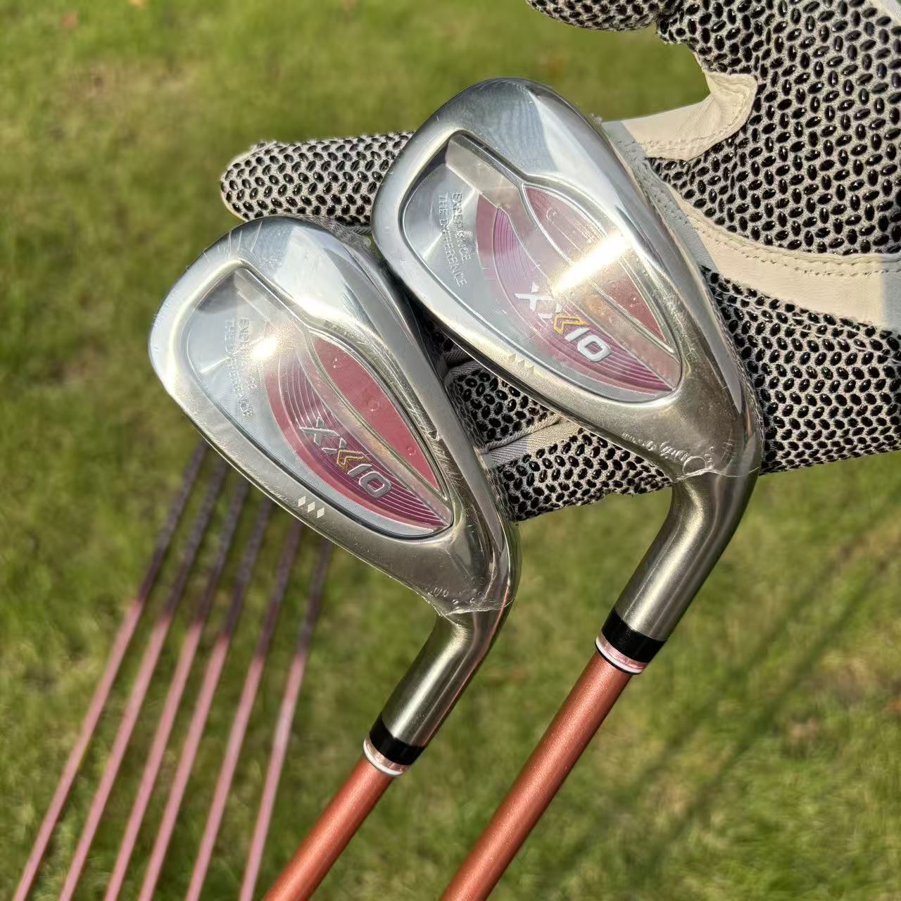 XXIO MP1300 Red set - Golf Master
✔️ Brand New Premium Clubs
✔️ FREE Custom Fitting (Shaft & Grip)
✔️ Tour-Level Performance
✔️ Worldwide FREE Shipping 
✔️Indistinguishable from the authetic.
 ✅What you see is what you get.✅
🏌️‍♂️ **Premium Golf Products** 🏌️‍♀️
Irons | Drivers | Putters | Wedges | Bags