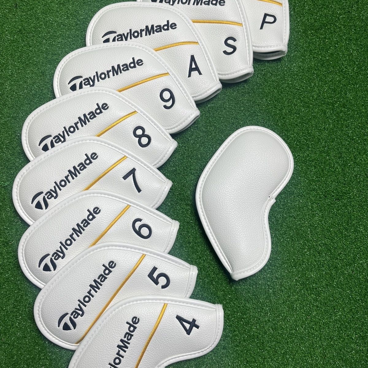 Taylormade Brand Head Cover #23