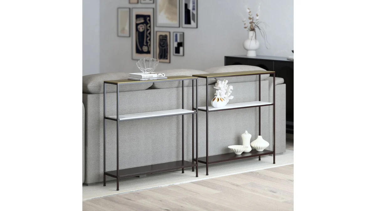 IZZY CONSOLE TABLE