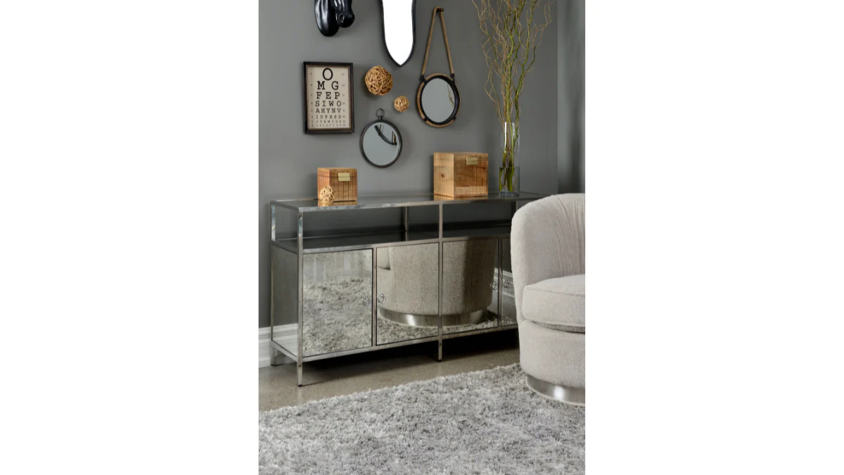 Luxe Cabinet