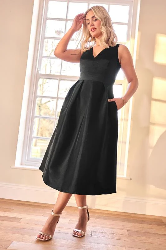 Yours London YOURS LONDON Curve Black Pleated V-Neck Midi Prom Dress