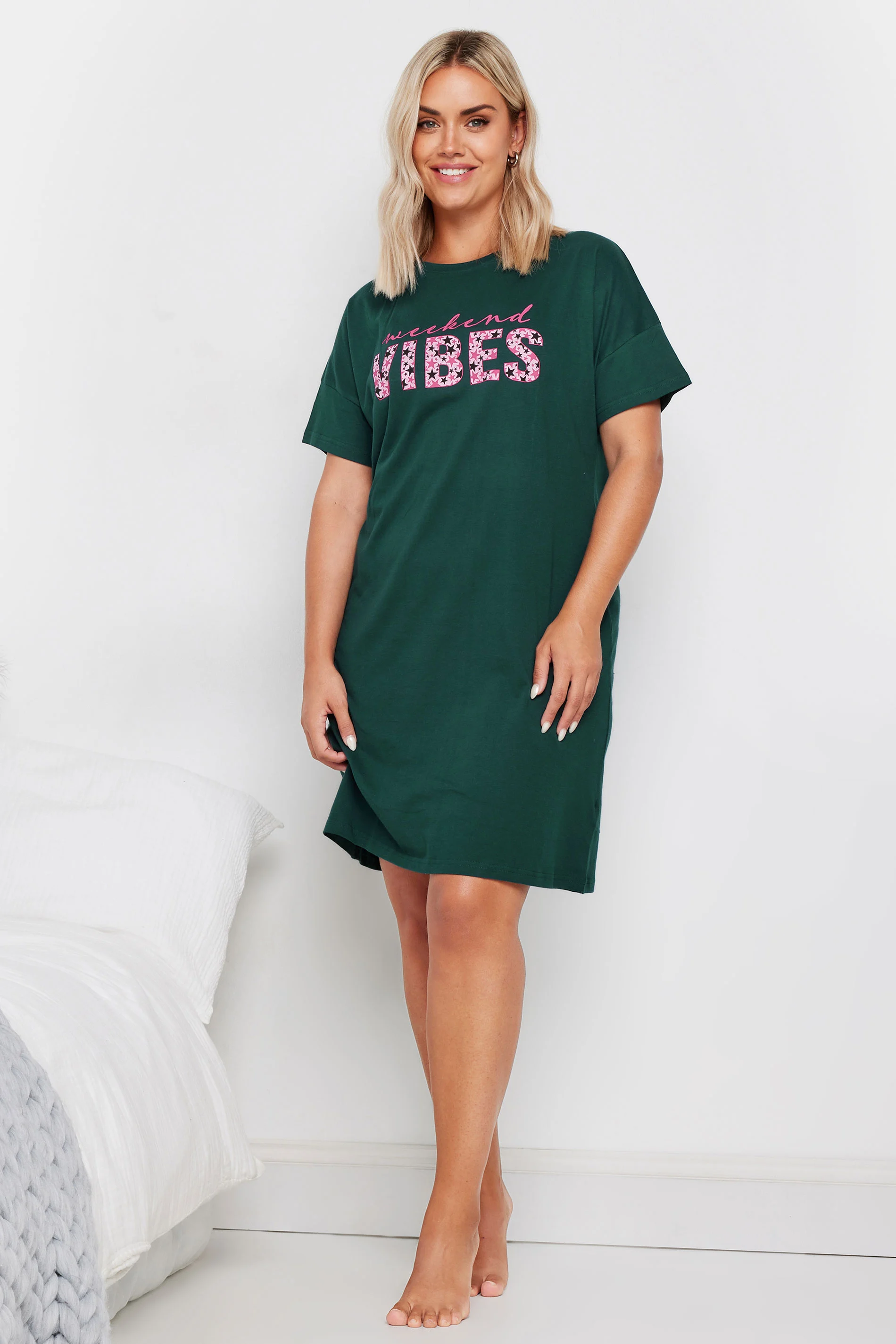 Yours YOURS Curve Green 'Weekend Vibes' Sleep Tee Nightdress