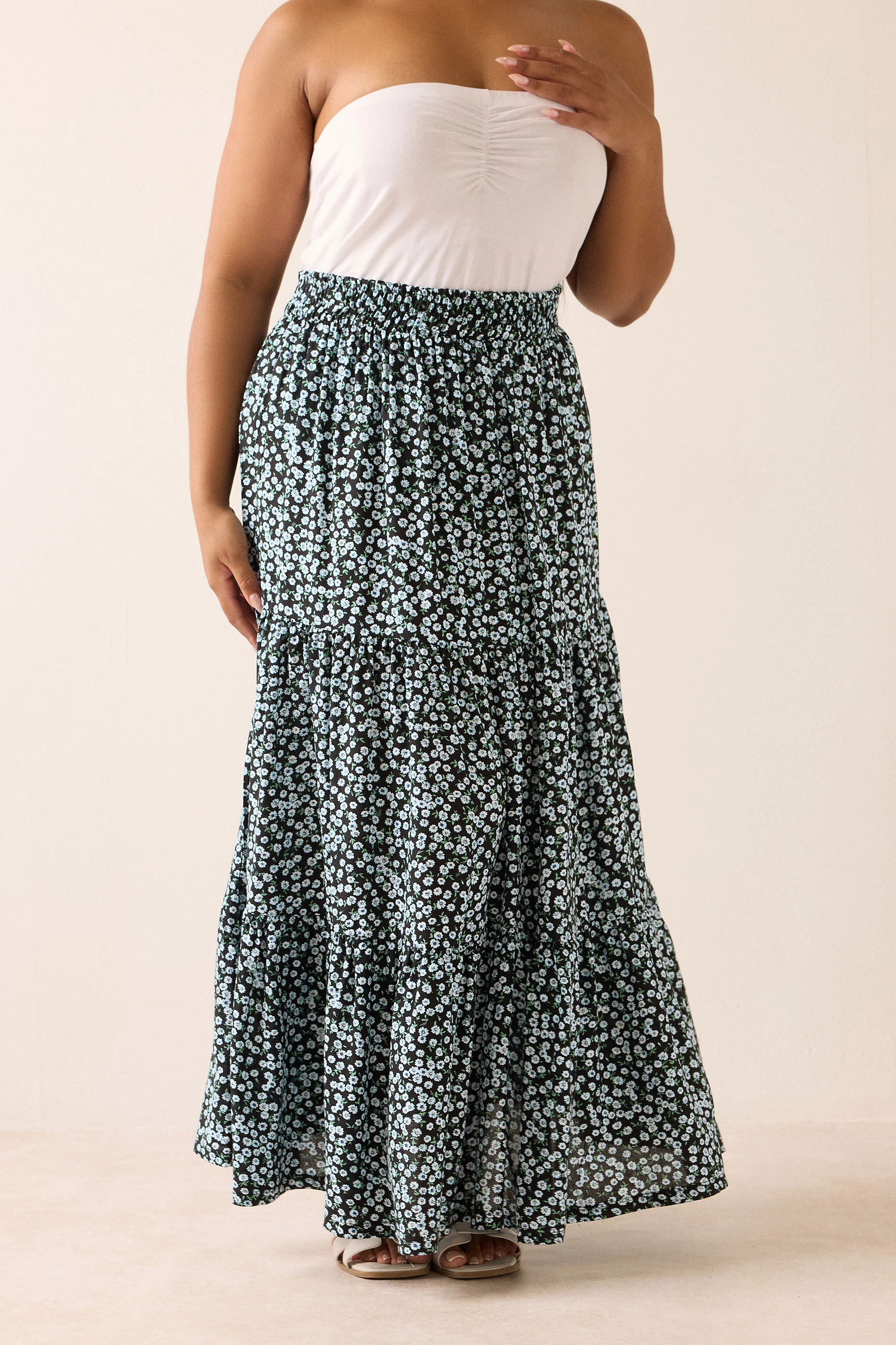 Yours YOURS Curve Black Floral Print Tiered Maxi Skirt