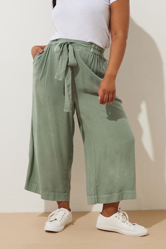 Yours YOURS Curve Sage Green Chambray Tie Waist Cropped Trousers