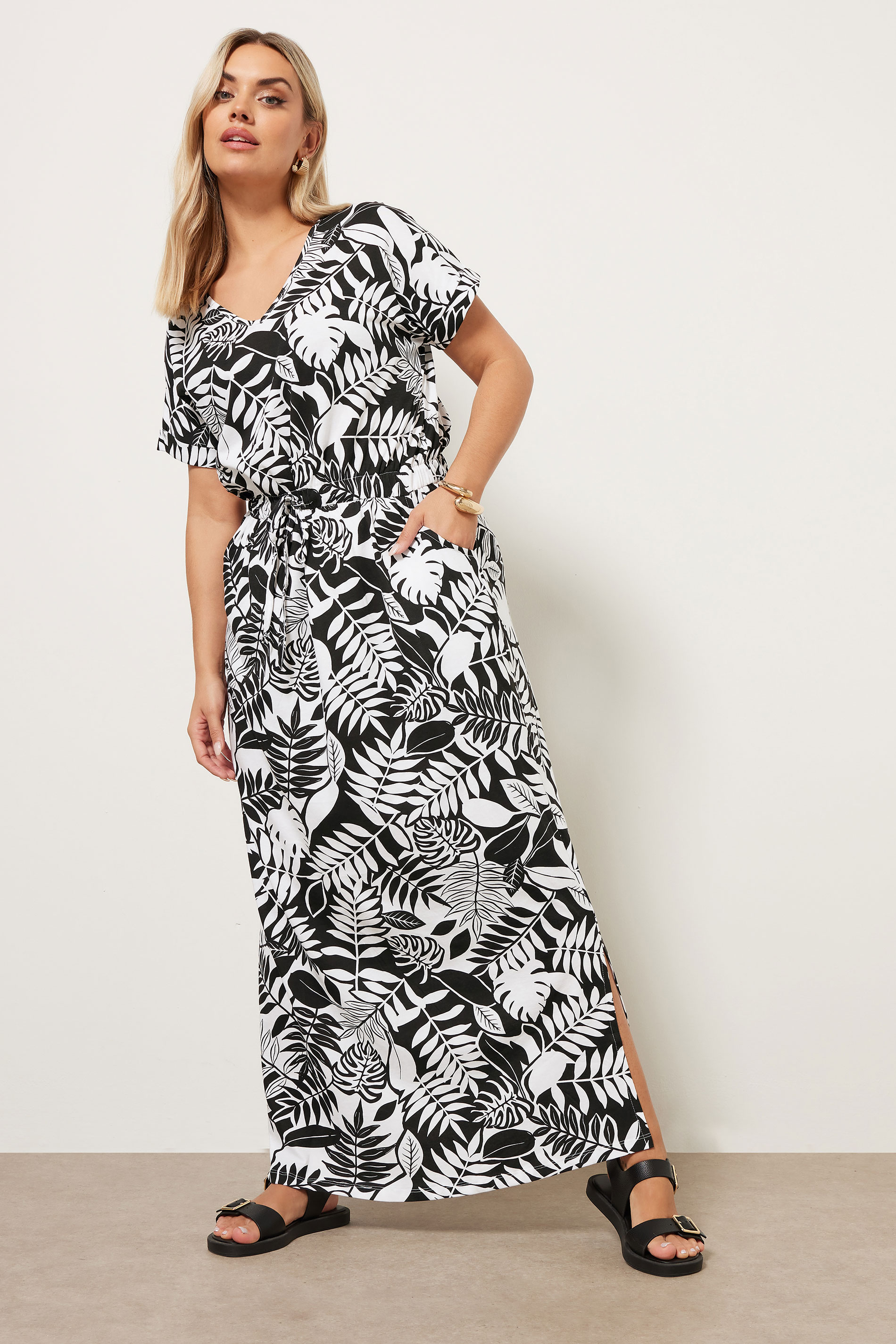 Yours YOURS Curve Black Tropical Print Maxi Dress