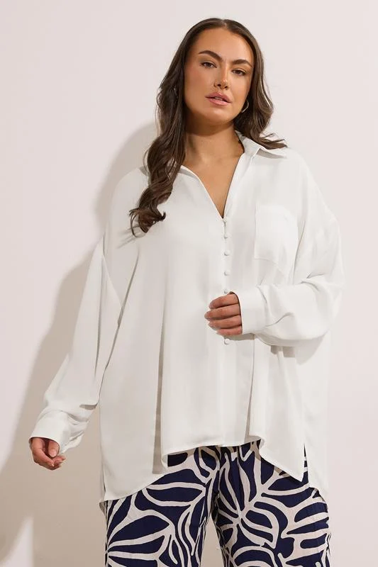 Evans EVANS Curve White Dipped Hem Oversized Shirt