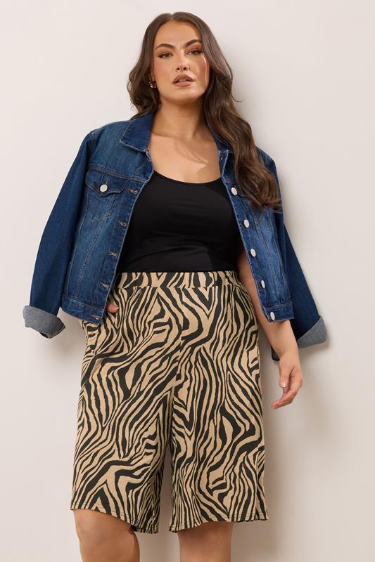 Yours YOURS Curve Black Zebra Print Shorts