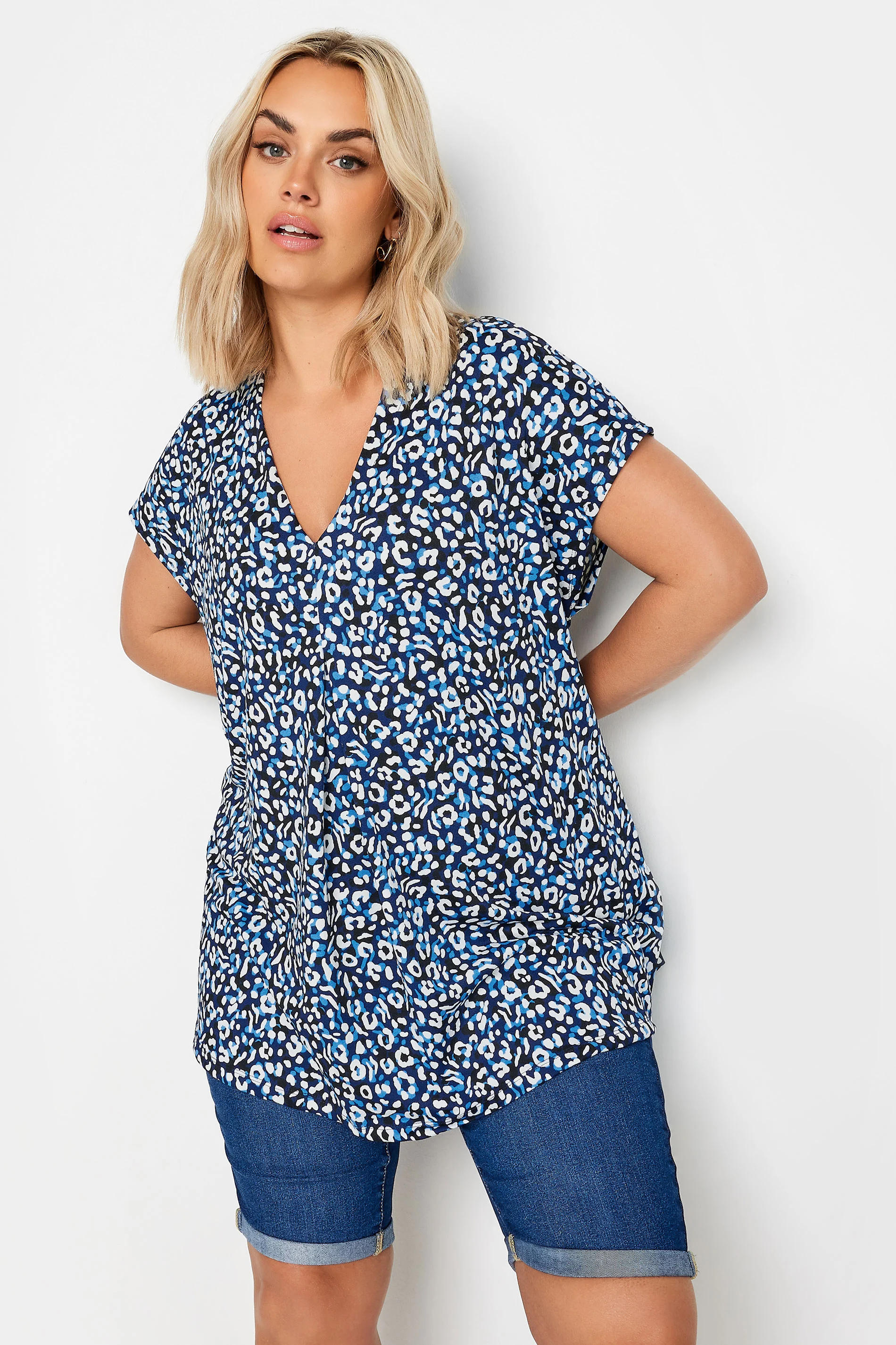 Yours YOURS Curve Blue Leopard Print Pleat Front Blouse