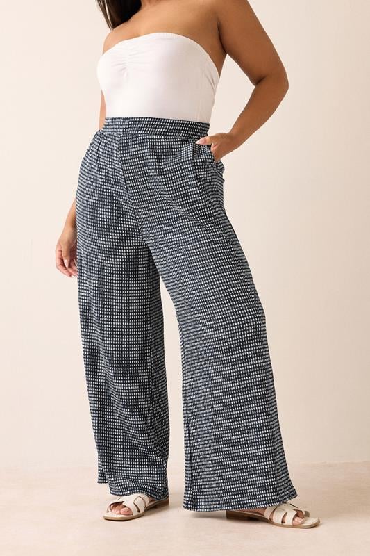Yours YOURS Curve Black Gingham Crinkle Wide Leg Trousers