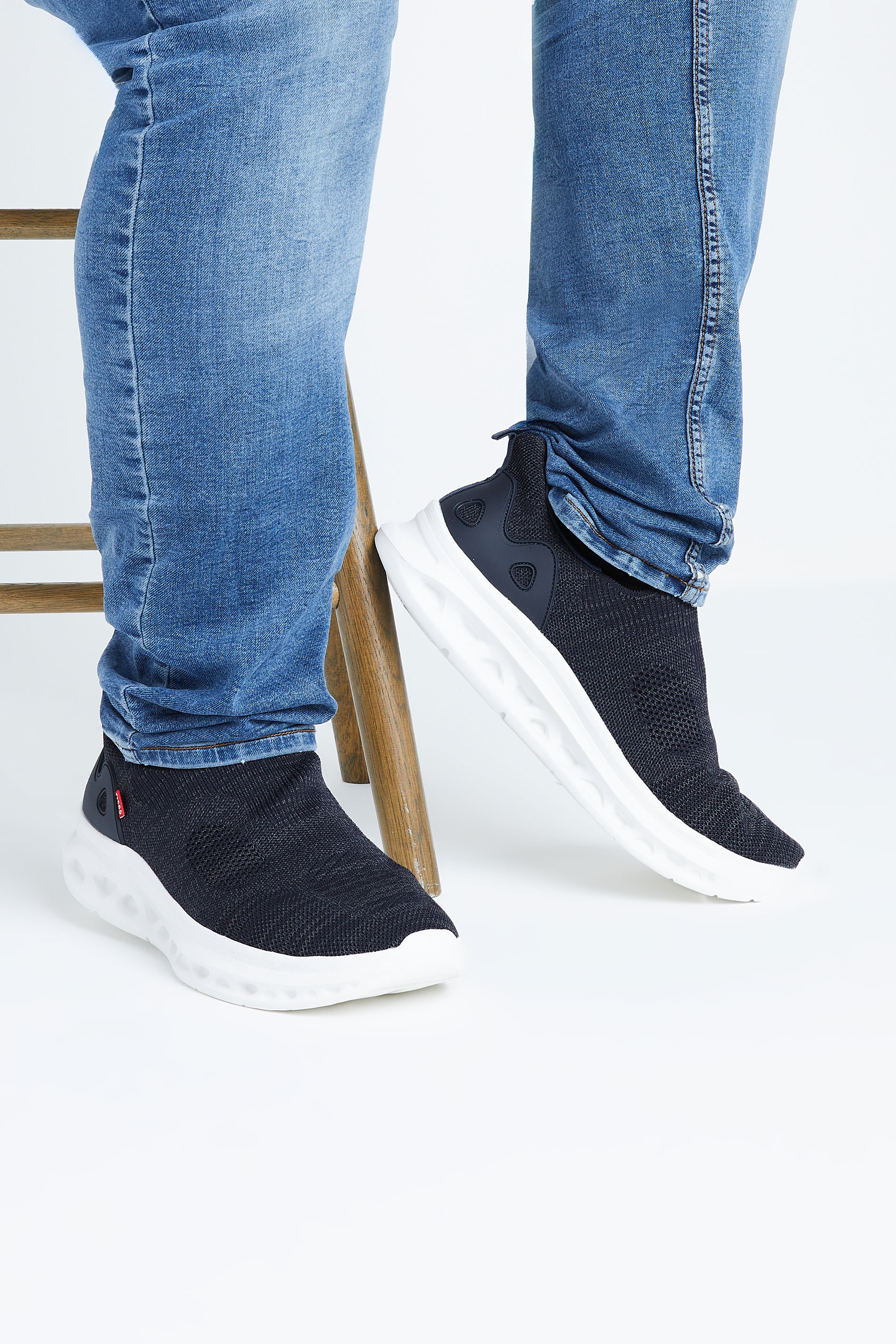 D555 D555 Navy Hands Free Shoes With Knitted Top