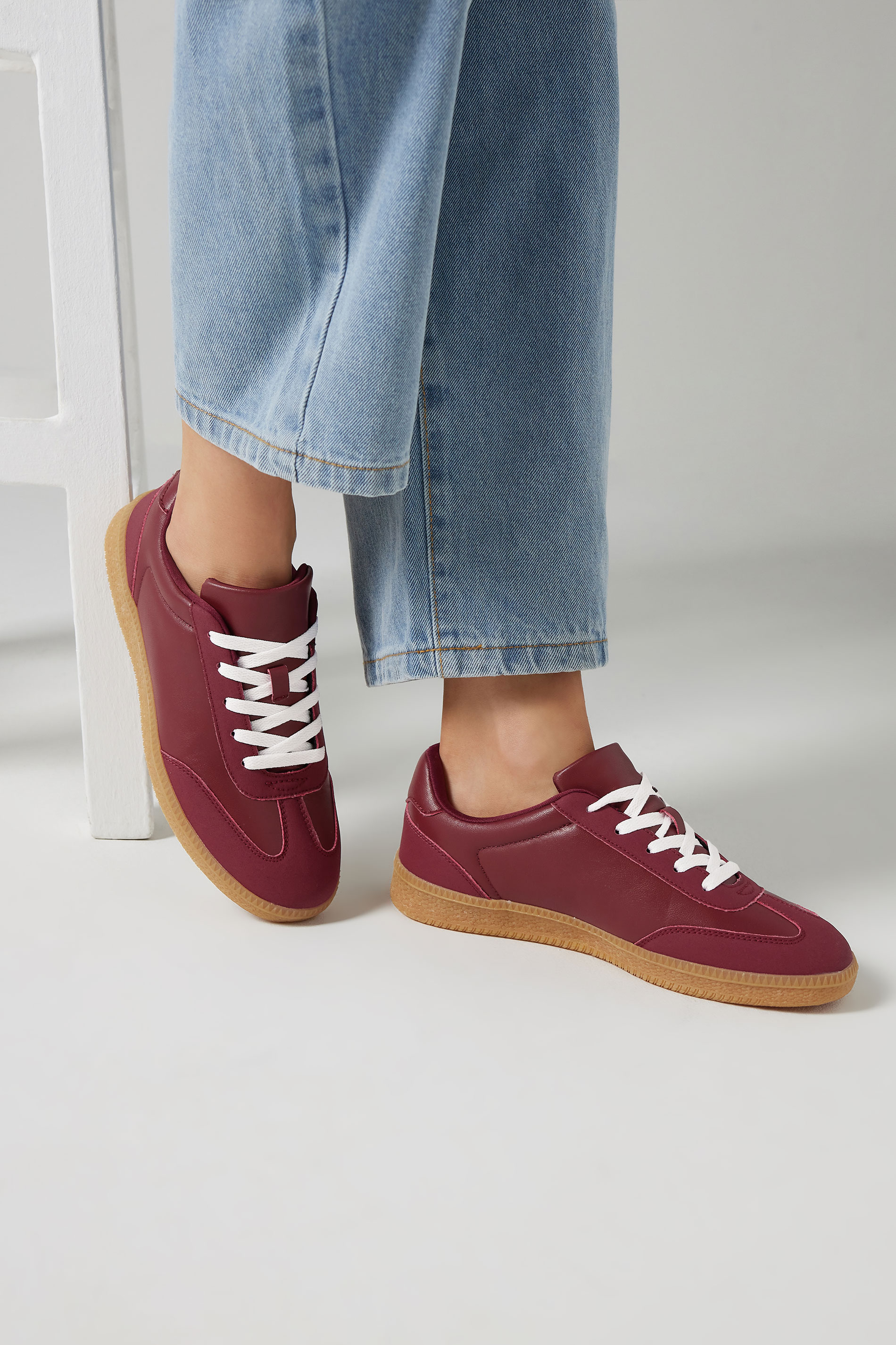 LTS LTS Burgundy Red Retro Gum Sole Trainer In Standard Fit