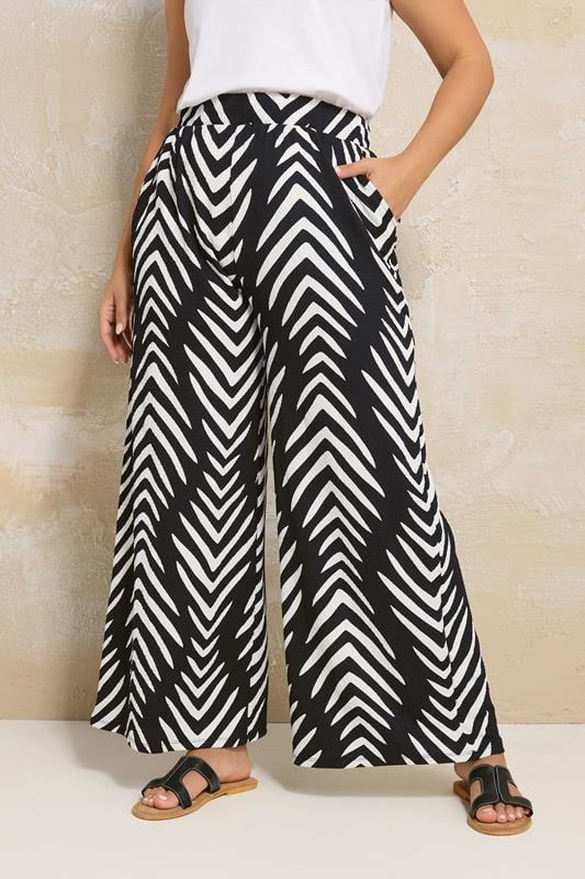 Yours YOURS Curve Black & White Abstract Print Wide Leg Trousers