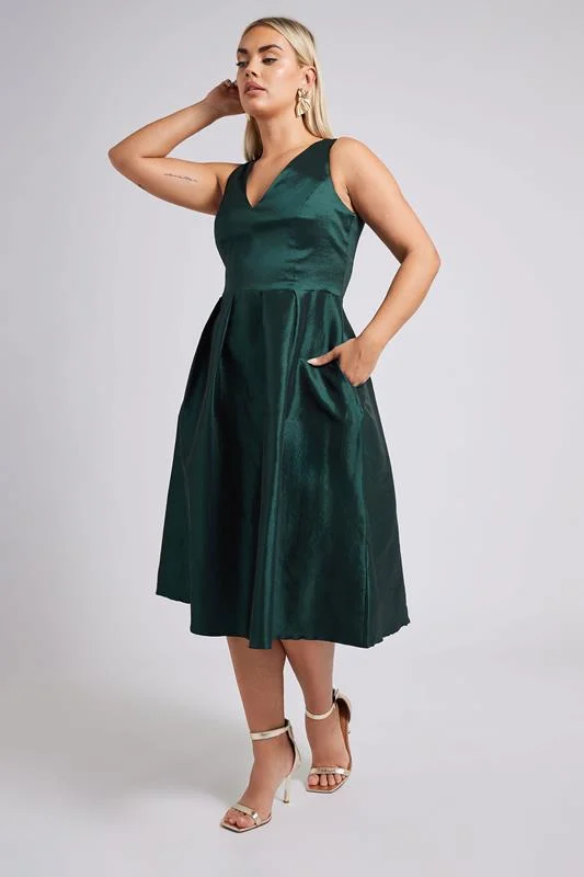 Yours London YOURS LONDON Curve Emerald Green Pleated V-Neck Midi Dress