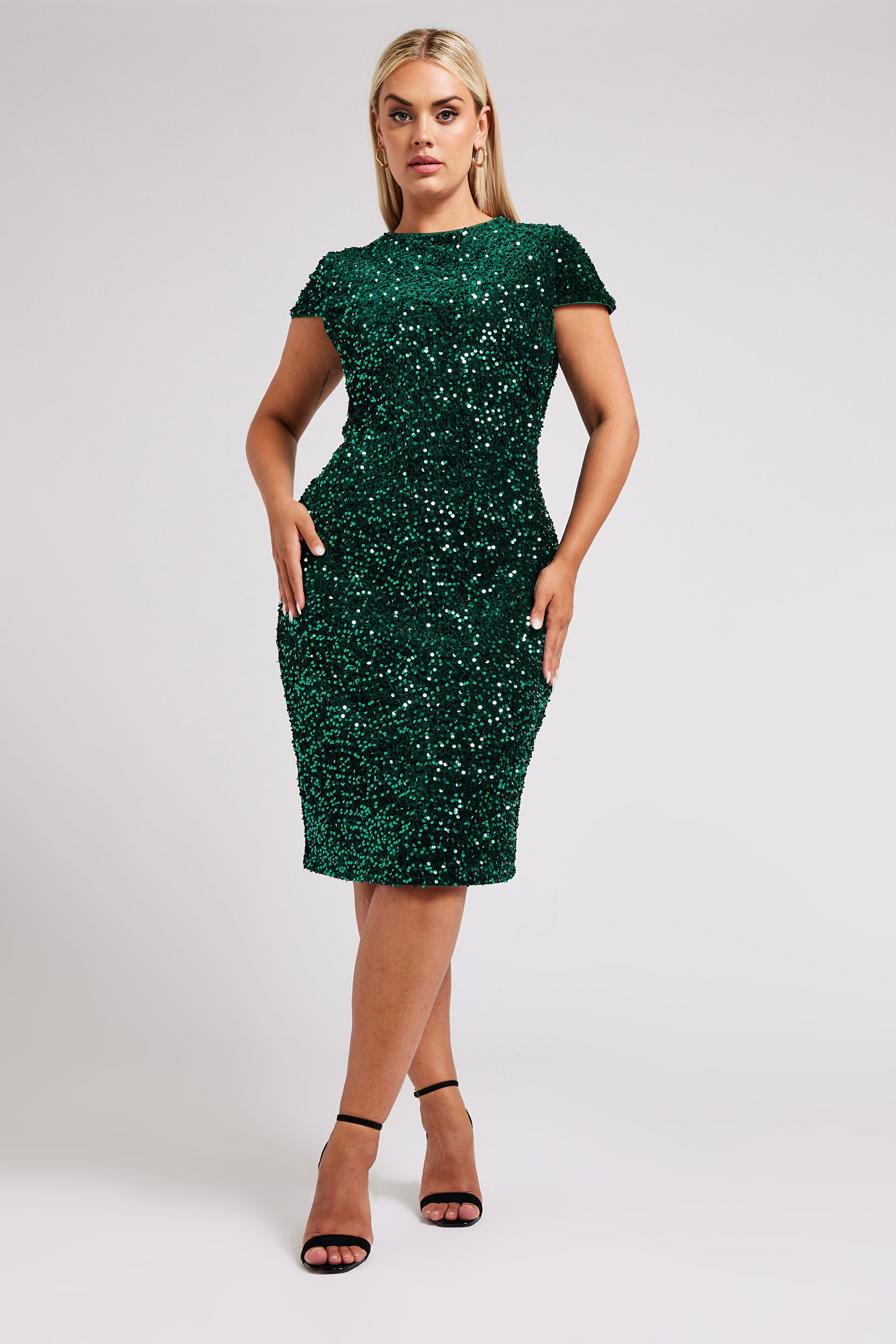 Yours London YOURS LONDON Curve Green Velvet Sequin Dress