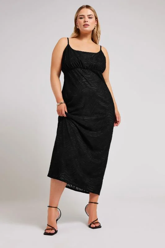Yours London YOURS LONDON Curve Black Zebra Jacquard Maxi Dress