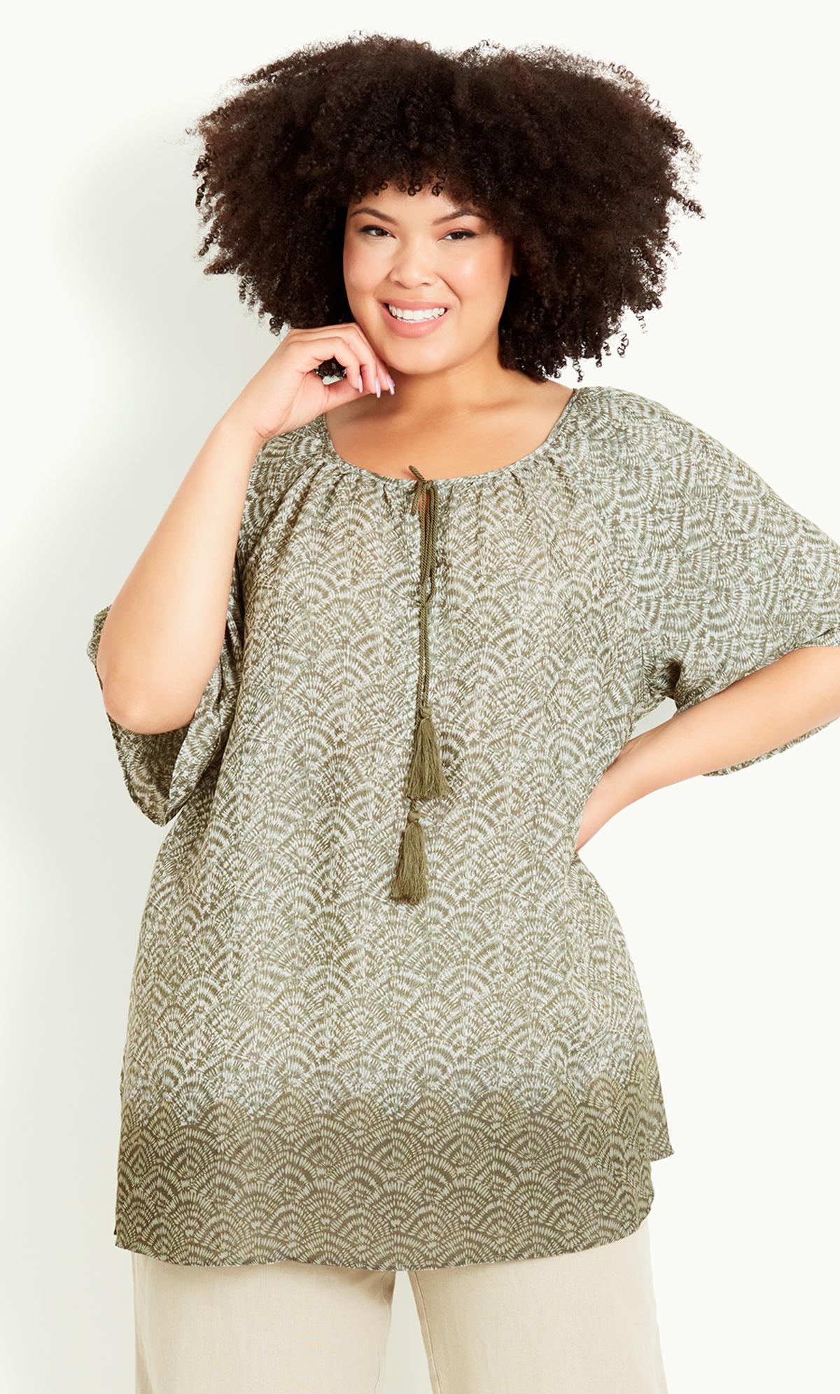 Evans Evans Green Medallion Border Peasant Top
