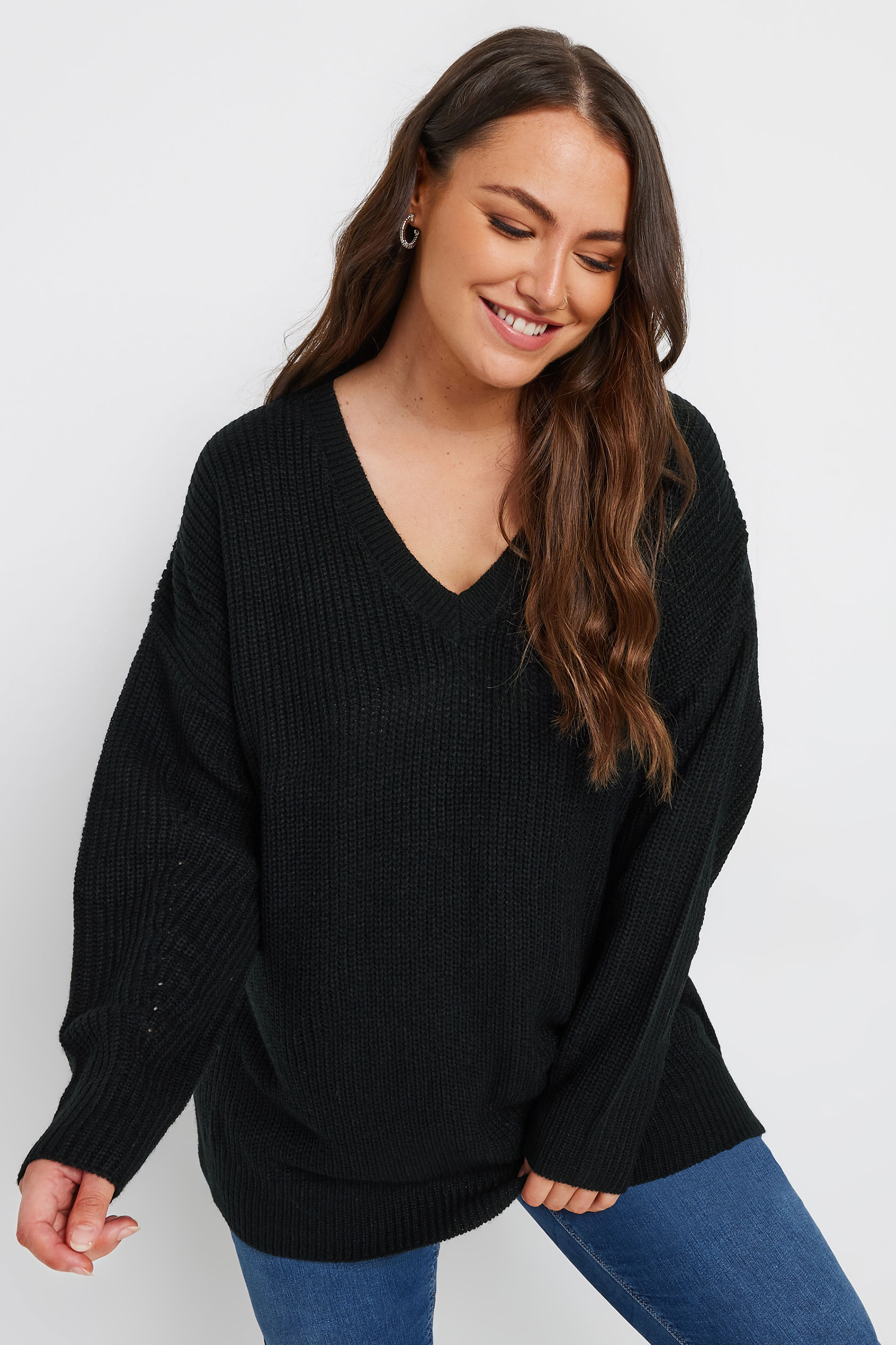 Yours YOURS Curve Black V-Neck Knitted Jumper