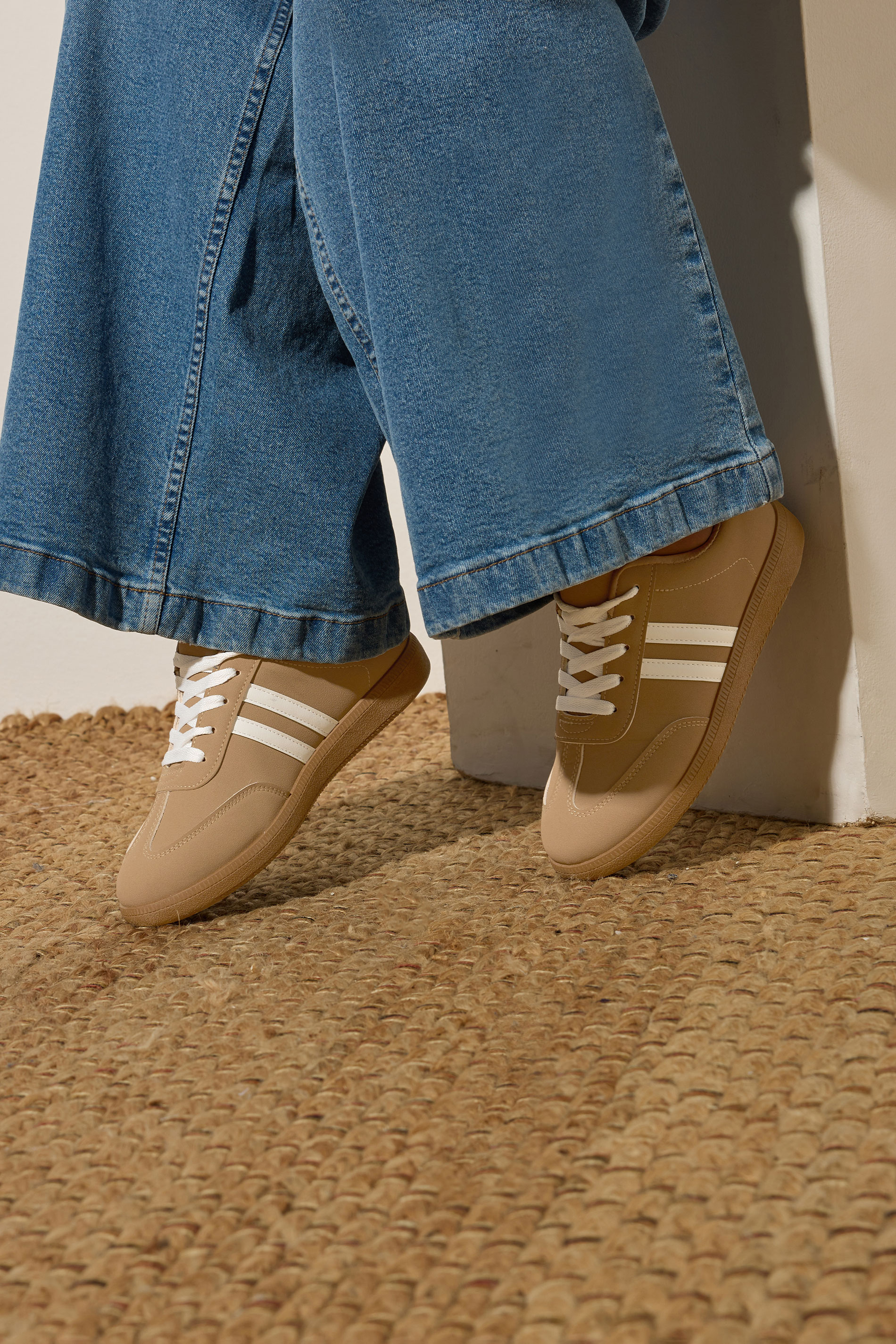 Yours Mocha Brown Retro Stripe Trainers In Extra Wide EEE Fit