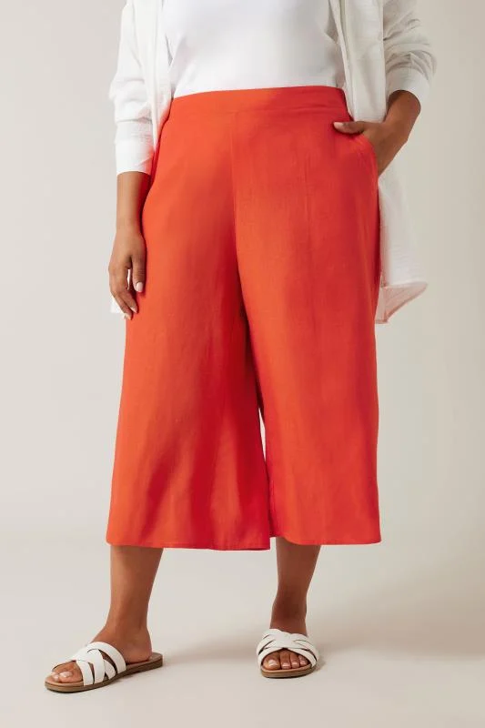 Evans EVANS Curve White Dipped Hem Shirt