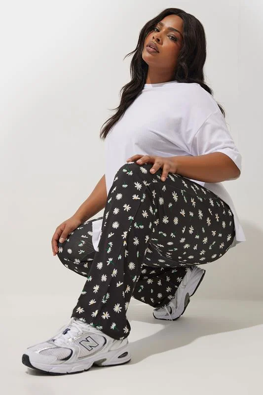 Limited Collection LIMITED COLLECTION Curve Black Daisy Print Flared Trousers