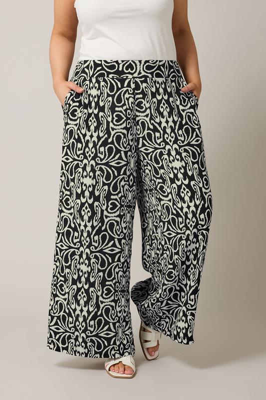 Evans EVANS Curve Black & White Abstract Print Wide Leg Trousers