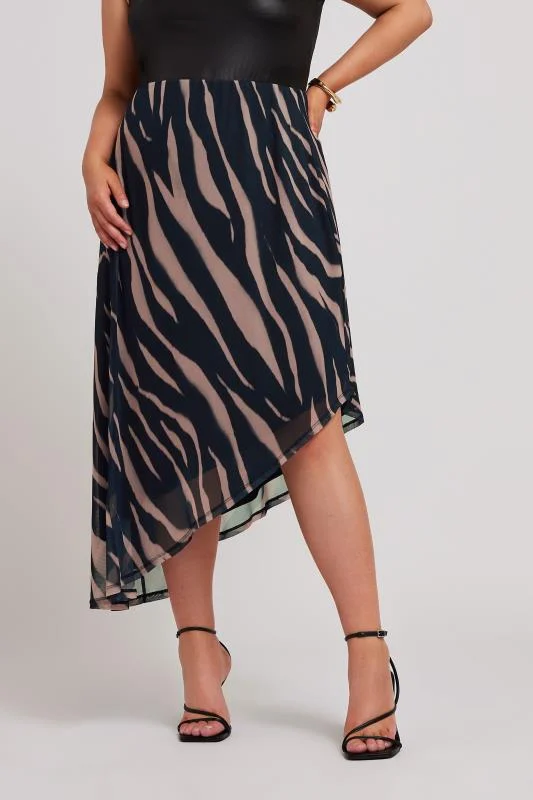 Yours London YOURS LONDON Curve Black Zebra Print Asymmetric Mesh Skirt