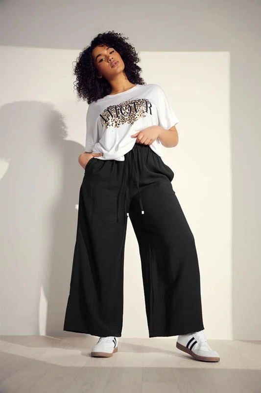 Evans EVANS Curve Black Elasticated Waist Wide Leg Trousers