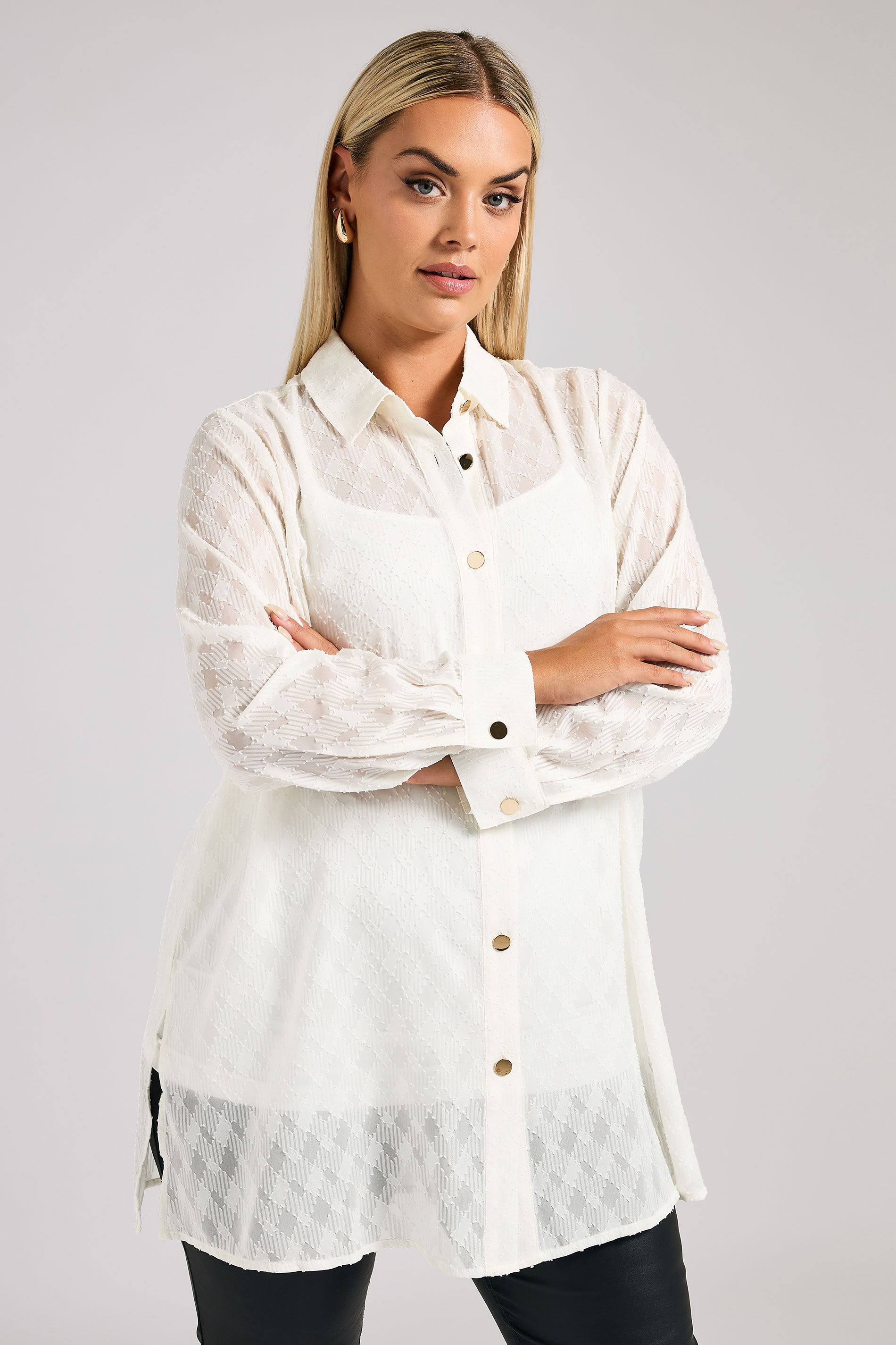 Yours London YOURS LONDON Curve White Textured Longline Shirt
