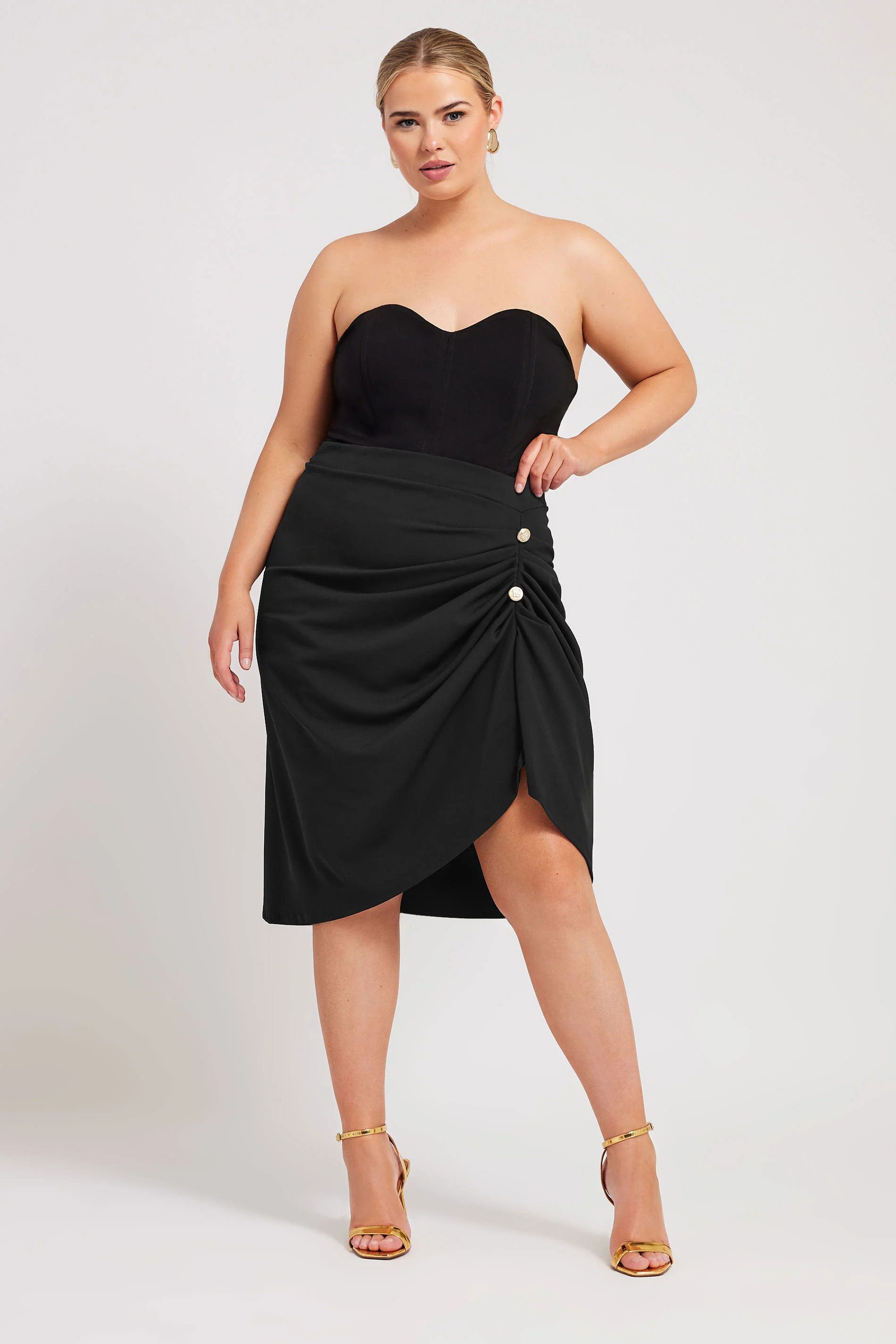 Yours London YOURS LONDON Curve Black Gathered Button Detail Skirt
