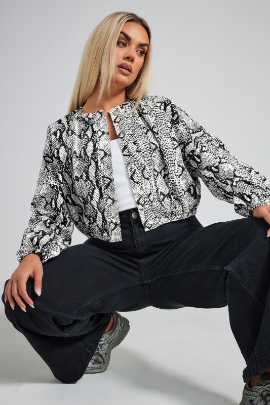 Limited Collection LIMITED COLLECTION Curve Grey Snake Cropped Denim Jacket