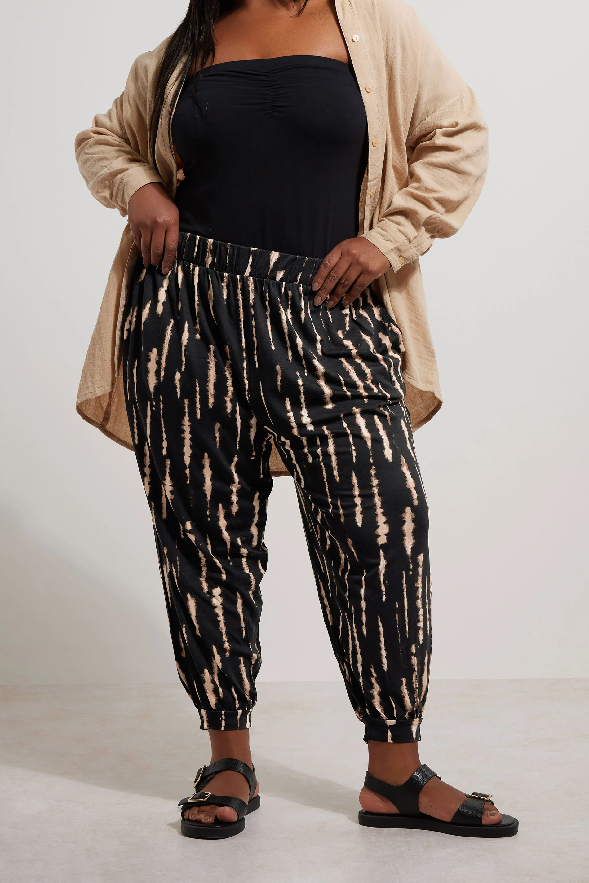 Yours YOURS Curve Black Crop Harem Trousers