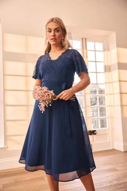 Yours London YOURS LONDON Curve Navy Blue Sweetheart Lace Midi Dress