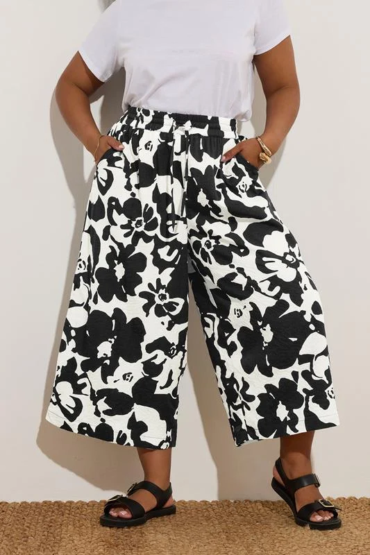 Yours YOURS Curve Black Textured Floral Print Midaxi Culottes