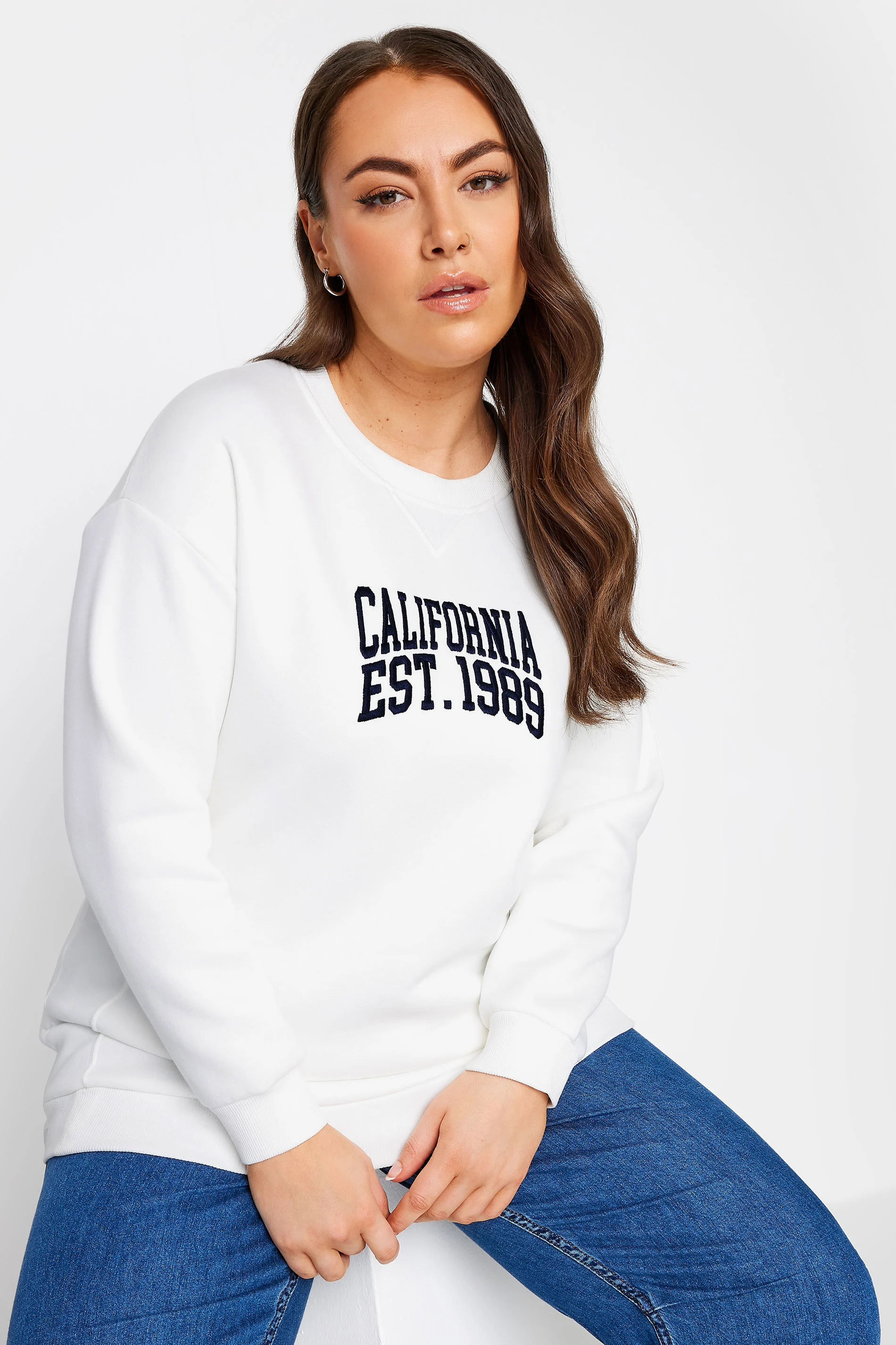 Yours YOURS Curve White 'California' Slogan Sweatshirt