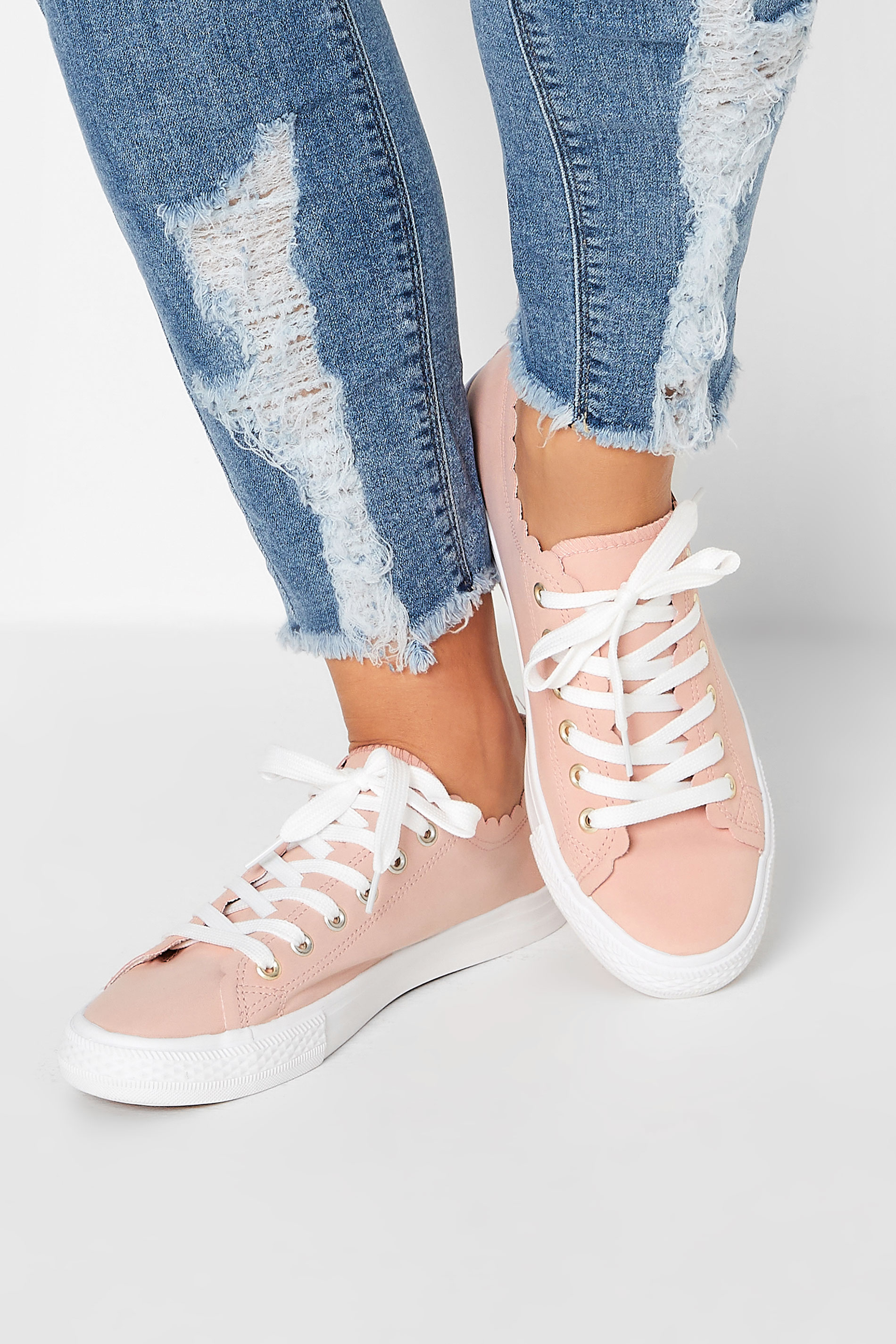 Yours Pink Scalloped Edge Trainers In Wide E Fit