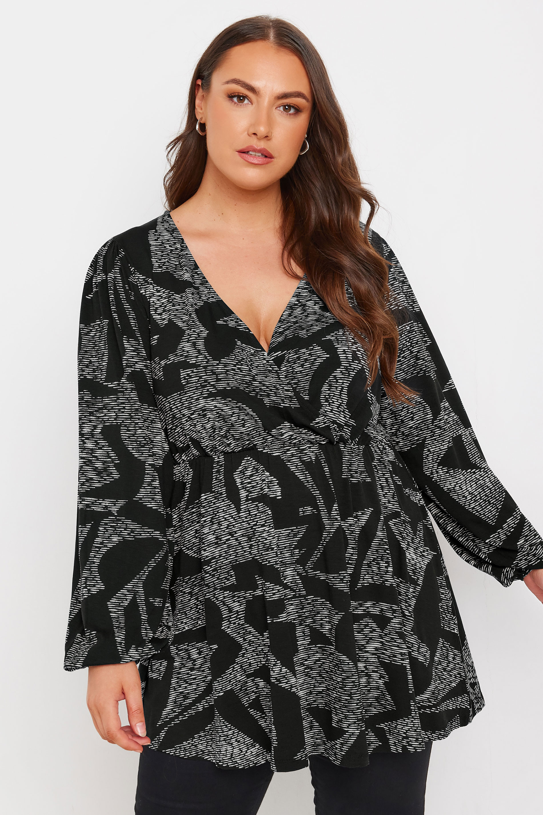 Yours YOURS Curve Black Abstract Print Wrap Top