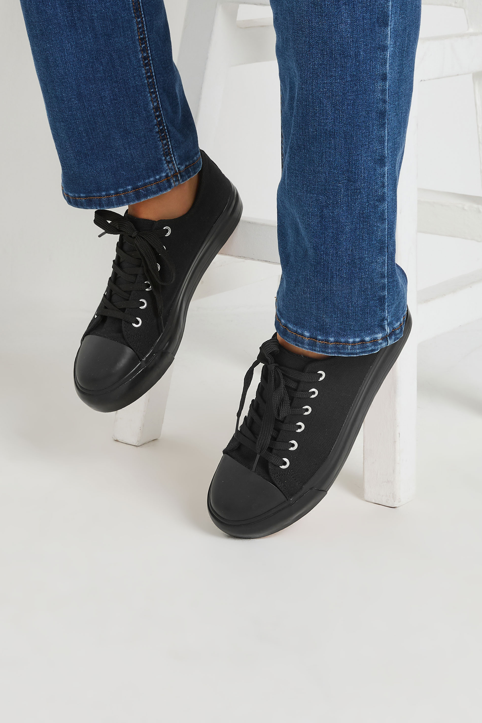 LTS LTS Black Canvas Flatform Trainers In Standard Fit