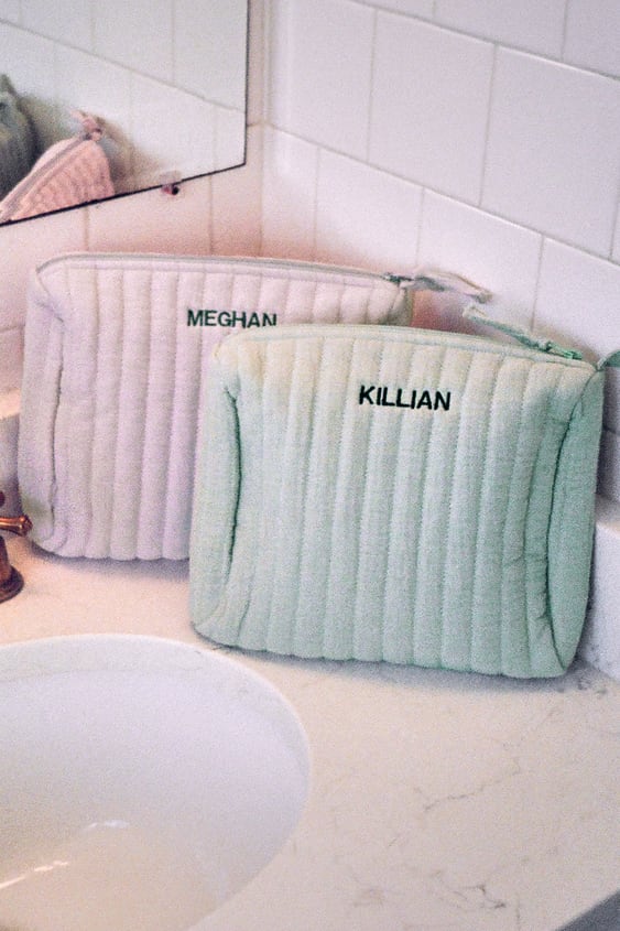 QUILTED TOILETRY BAG