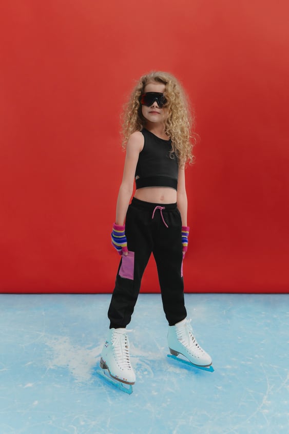DIE-CUT ATHLETIC TOP
