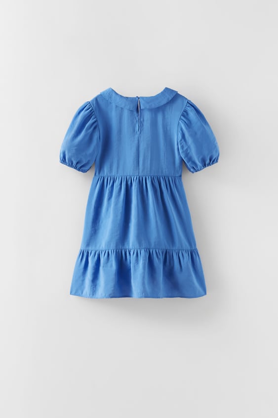 VOLUMINOUS DRESS WITH COLLAR