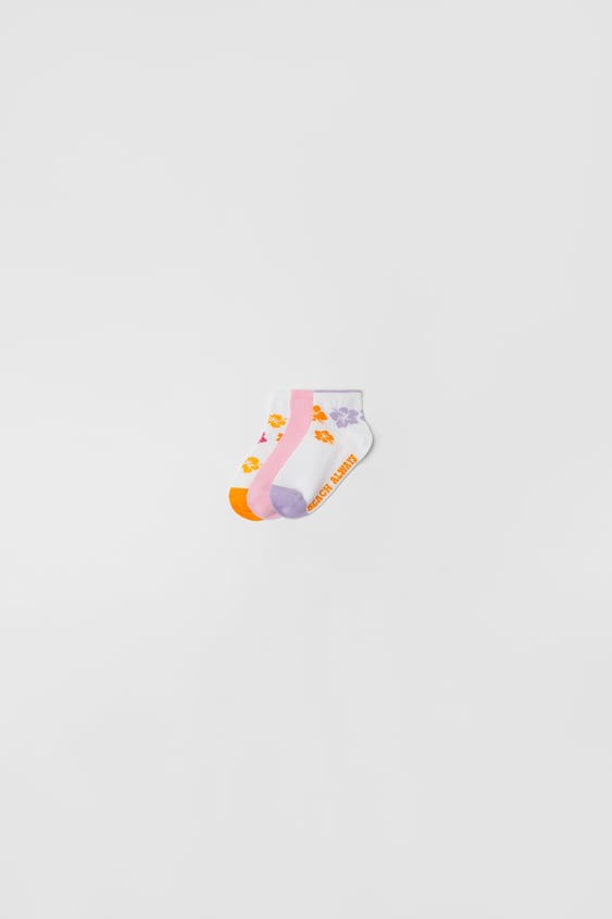 KIDS/ THREE-PACK OF SHORT HIBISCUS SOCKS