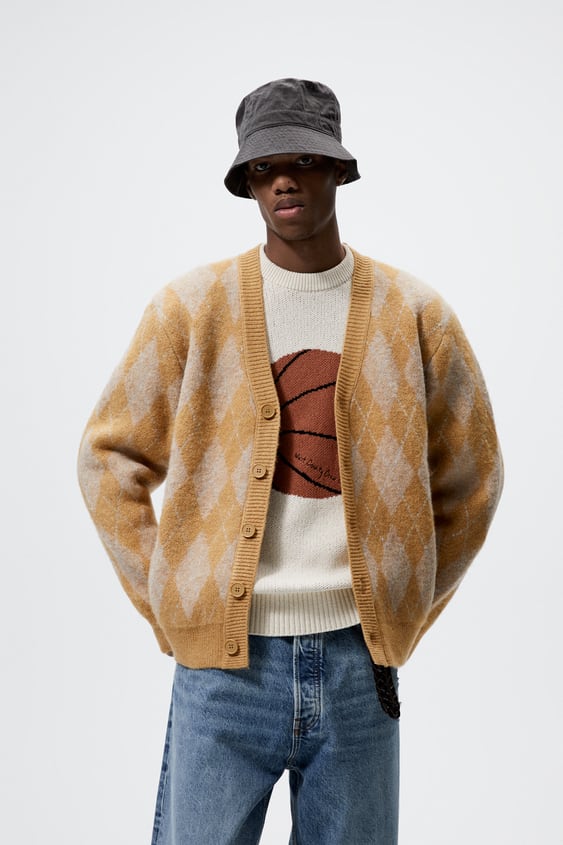 ARGYLE JACQUARD CARDIGAN